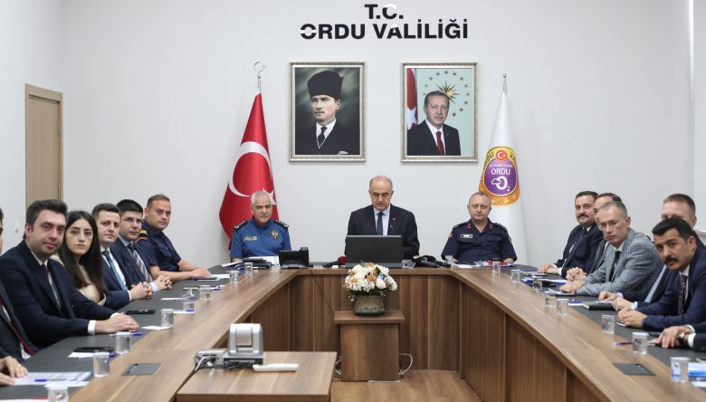 Vali Erol: “Vatandaşlarımızın Huzur ve Güvenliği İçin Var Gücümüzle Çalışıyoruz”