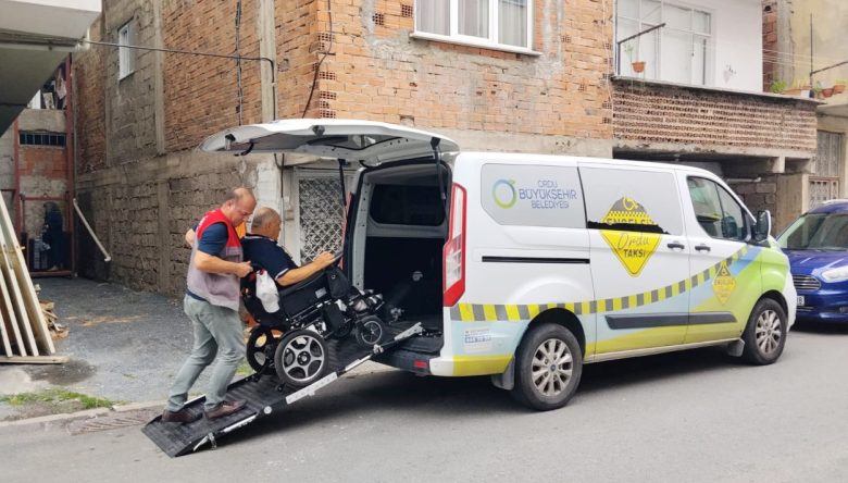 Engelsiz Taksi ile Ücretsiz Destek