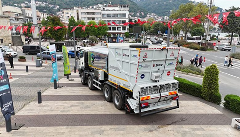 Büyükşehir’in Filosuna 2 Yeni Araç