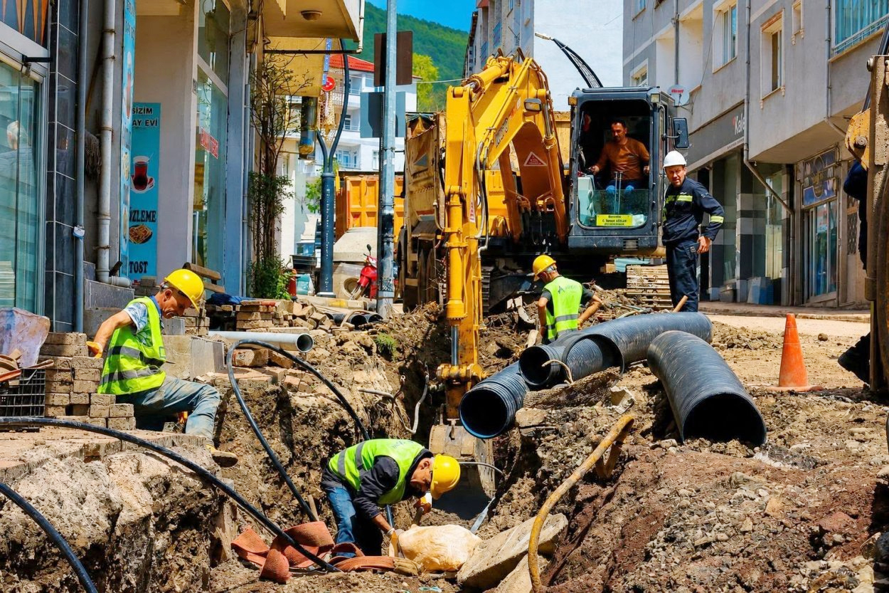 Ordu’da Altyapı Mesaisi! 6 Ayda 233 Bin 800 Metre Hat Tamamlandı