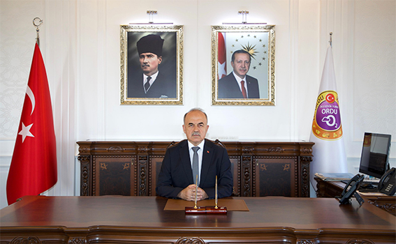 VALİ EROL’DAN 29 EKİM CUMHURİYET BAYRAMI MESAJI